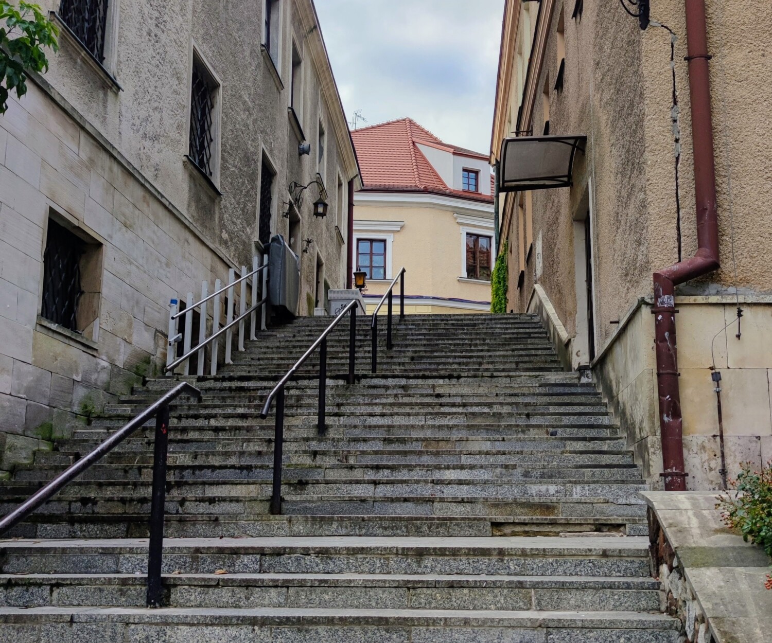 w moim życiu pojawiają się schody