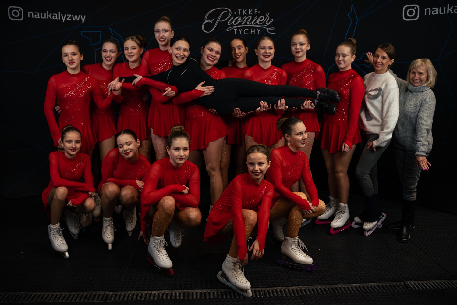 Rewia na lodzie Pionier